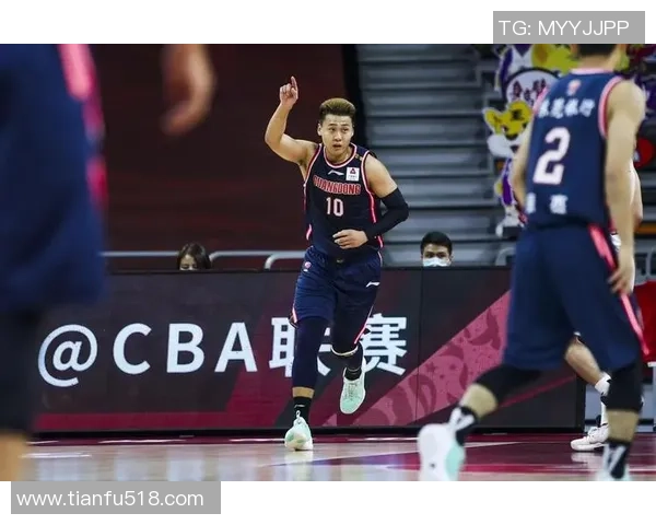 广州篮球队强势领跑锦标赛积分榜以100分稳居第一